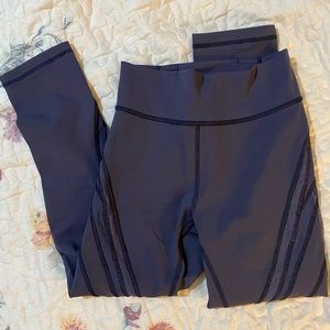Lululemon crop legging 23”